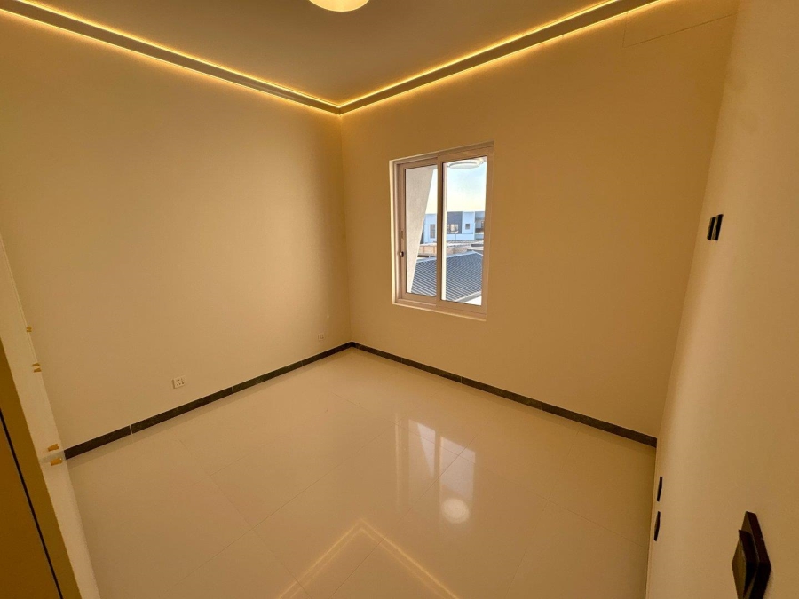 4 Bedroom Property for Sale in Sandown Western Cape